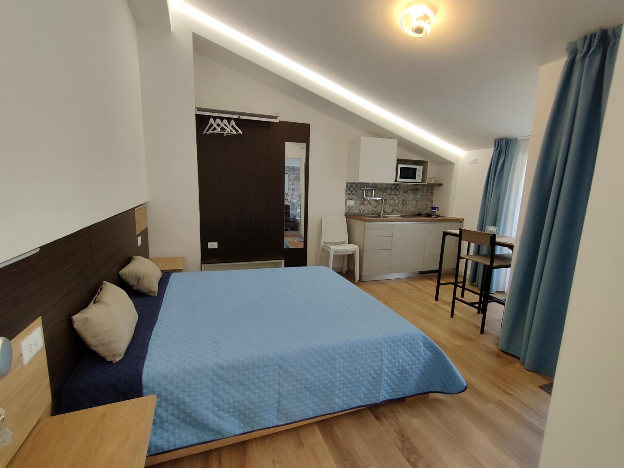Dh Studio Apartments Castellammare del Golfo Bagian luar foto
