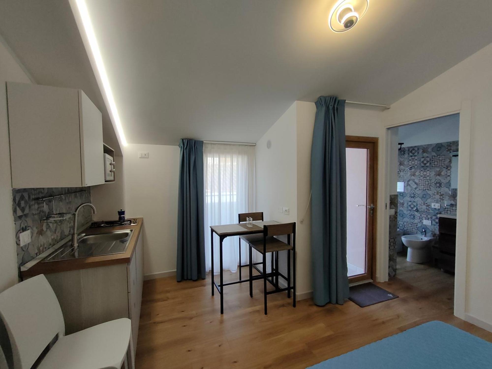 Dh Studio Apartments Castellammare del Golfo Bagian luar foto