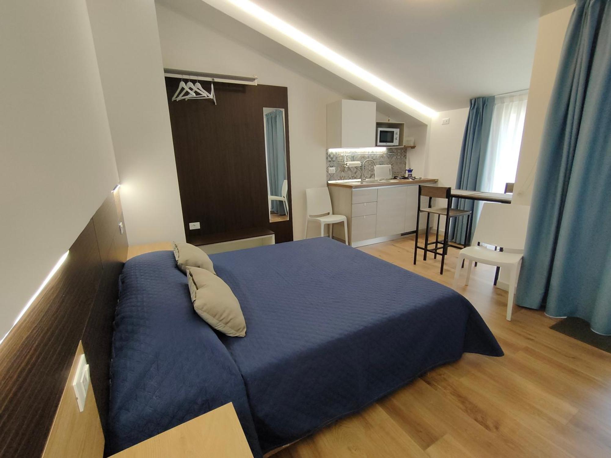 Dh Studio Apartments Castellammare del Golfo Bagian luar foto